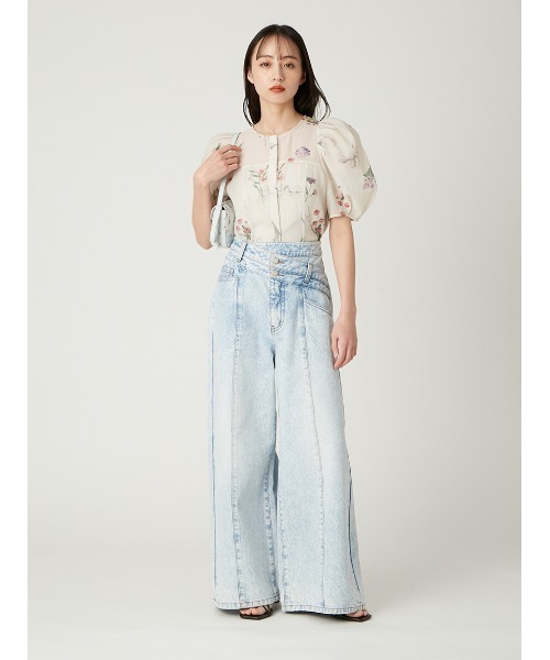 ボタニカルプリントシアータックパフブラウス