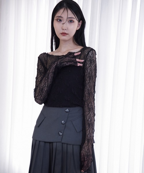 Y/lim(イリム)の「裾スリットメッシュレーストップス(Tシャツ/カットソー・レディース・オフホワイト/ブラック/ベージュ/グレイッシュベージュ・M/L)」の7枚目の写真
