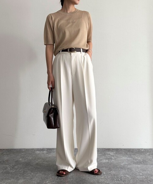 fredy emue（フレディエミュ）の「シアー刺繍ロゴニットプルオーバー（ニット/セーター・レディース・ベージュ/ネイビー/イエロー・38）」の22枚目の写真