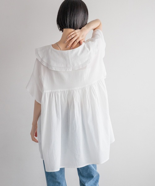 LOWRYS FARM（ローリーズファーム）の「フリルチュニックブラウス　 490272（シャツ/ブラウス・レディース・ブラック/アイボリー/オフホワイト・FREE）」の9枚目の写真