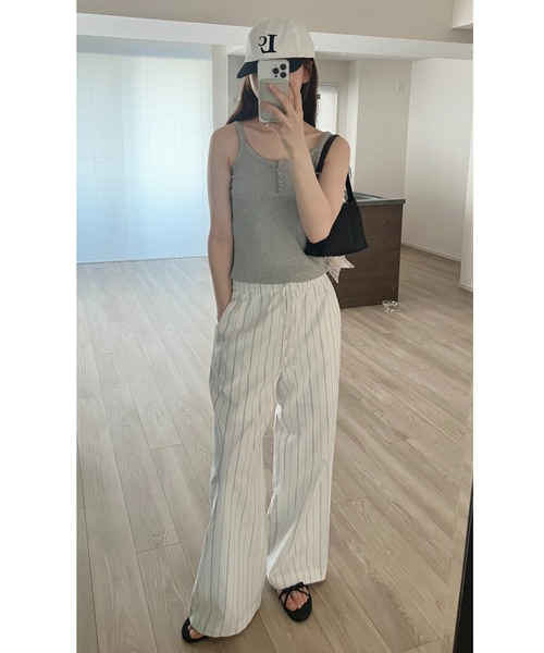 GIUNON(ジウノン)の「pico lace button camisole / ピコレースボタンキャミソール(キャミソール・レディース・ホワイト/ネイビー/グレー/ピンク・FREE)」の22枚目の写真