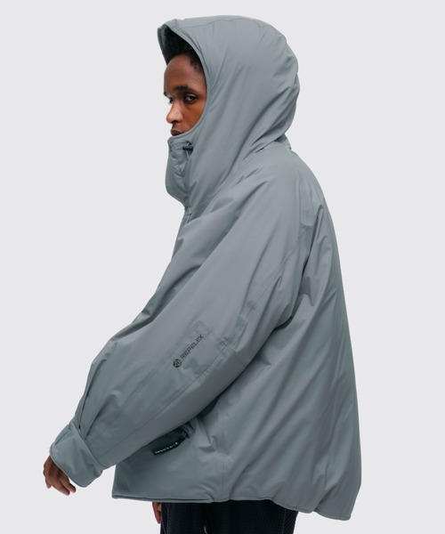 WILD THINGS（ワイルドシングス）の「マカルジャケット│MAKALU JACKET（マウンテンパーカー・メンズ・ブラック/グレー・L/M）」の12枚目の写真