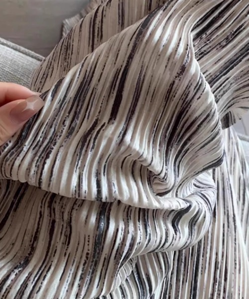 Per sist ence（パーシエンス）の「ニュアンスカラープリーツリラックスパンツ（その他パンツ・レディース・ピンク/ブラック/ブルー/アイボリー・ONE SIZE）」の9枚目の写真