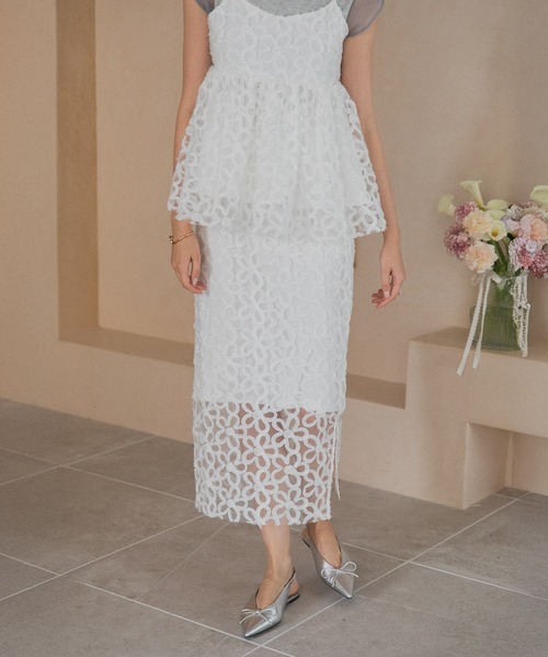 MERAKI（メラキ）の「フラワーチュールスカート（スカート・レディース・ブラック/ホワイト・S/M）」の2枚目の写真