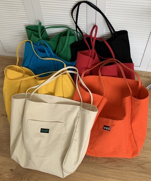 ワンポイント刺繍ロゴビッグキャンバストートバッグ（トート