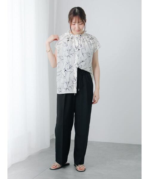 Te chichi TERRASSE(テチチテラス)の「【セットアップ可】麻調イージーパンツ(その他パンツ・レディース・ベージュ/チャコールグレー/ブラック・F)」の4枚目の写真