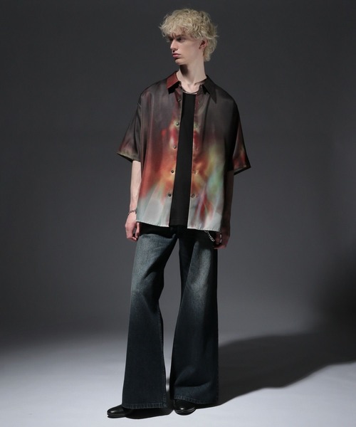 HARE(ハレ)の「REFLECTIONガラシャイニーシャツ(HARE)(シャツ/ブラウス・メンズ・ブラック系その他/ブルー系その他/レッド系その他・FREE)」の12枚目の写真