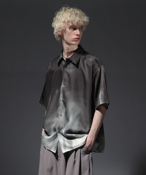 HARE(ハレ)の「REFLECTIONガラシャイニーシャツ(HARE)(シャツ/ブラウス・メンズ・ブラック系その他/ブルー系その他/レッド系その他・FREE)」の21枚目の写真