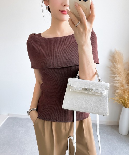 &. NOSTALGIA(アンドドットノスタルジア)の「【ZOZO限定】オフショルノースリニット(ニット/セーター・レディース・ブラック/ブラウン/ホワイト・M)」の9枚目の写真