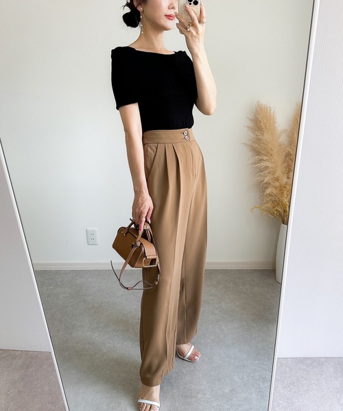 &. NOSTALGIA(アンドドットノスタルジア)の「【ZOZO限定】オフショルノースリニット(ニット/セーター・レディース・ブラック/ブラウン/ホワイト・M)」の6枚目の写真