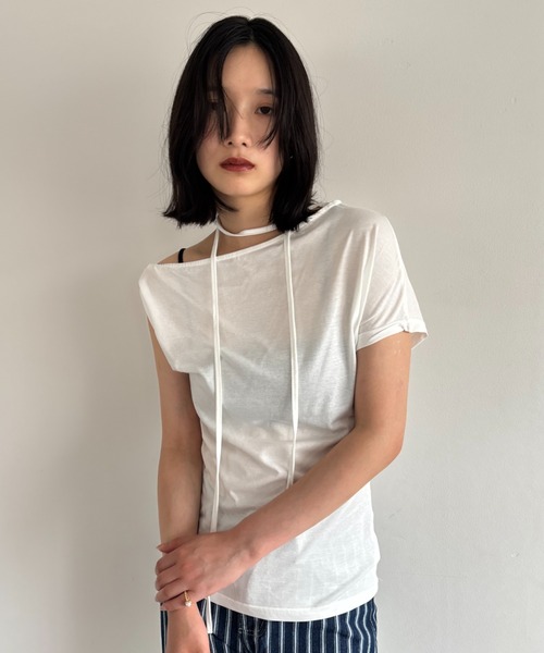 FUULLY STUDIO(フーリィーステューディオ)の「マルチウェイオフショルコードトップス(Tシャツ/カットソー・レディース・ホワイト/ネイビー/グレー・FREE)」の17枚目の写真