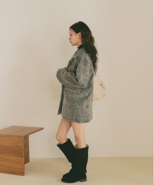 VANNIE U（ヴァニーユー）の「ミックスシャギーテーラードジャケット