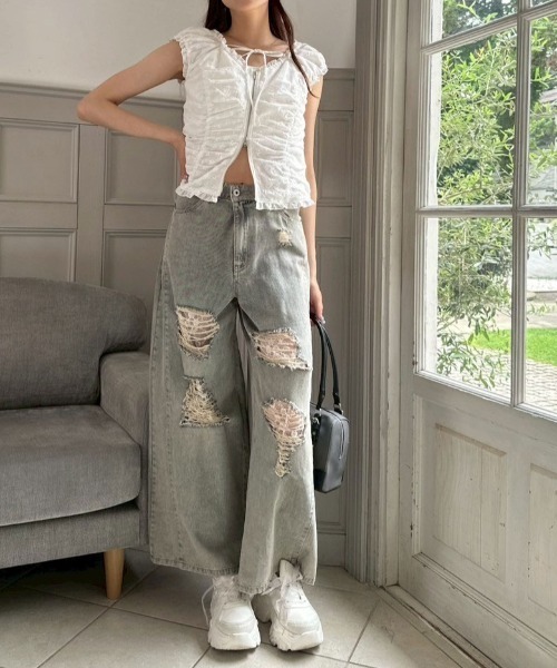 OLIVE des OLIVE(オリーブデオリーブ)の「フリルリボンジップトップス(シャツ/ブラウス・レディース・レッド/グレー/オフホワイト・FREE)」の7枚目の写真