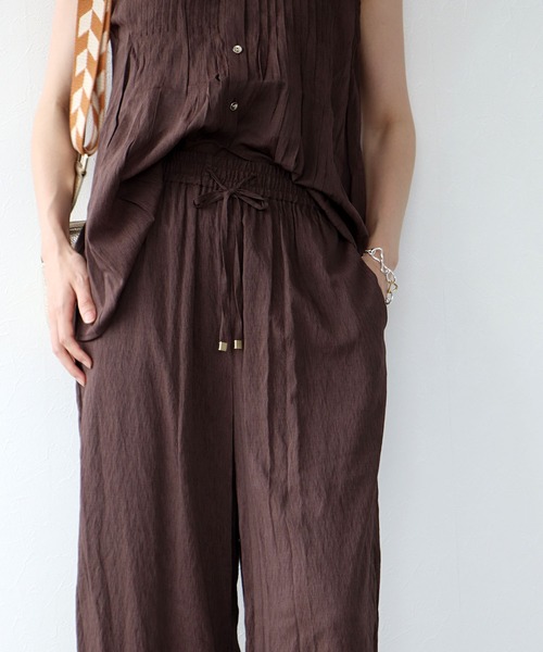 Jines(ジネス)の「麻調シアーボイルイージーパンツ【セットアップ可】(その他パンツ・レディース・ブラック/ブラウン・38)」の19枚目の写真