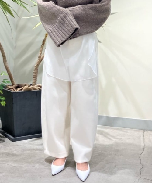 LE PHIL（ルフィル）の「トリアセスキューバパンツ（その他パンツ・レディース・ブラック/ホワイト・0/1/00）」の4枚目の写真