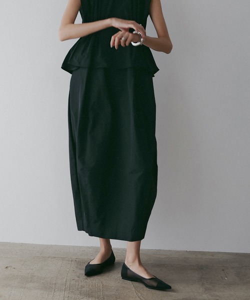 MANOF（マノフ）の「GATHER WAIST COCOON ONE PIECE（ワンピース 