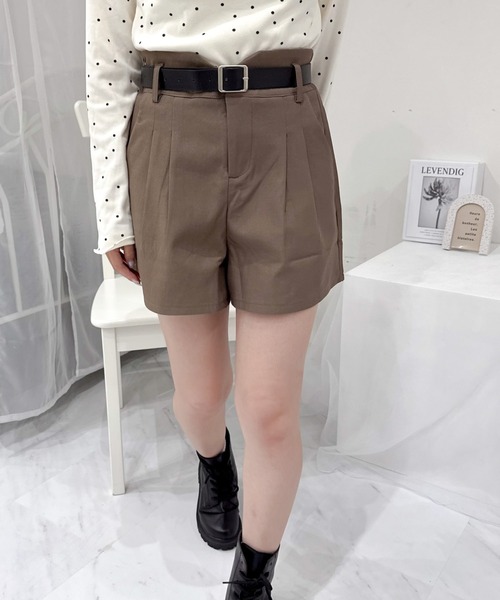 Mejoul(メジュール)の「【ベルト付き】タックショートスラックス(その他パンツ・レディース・ブラウン/ブラック・M/L)」の16枚目の写真