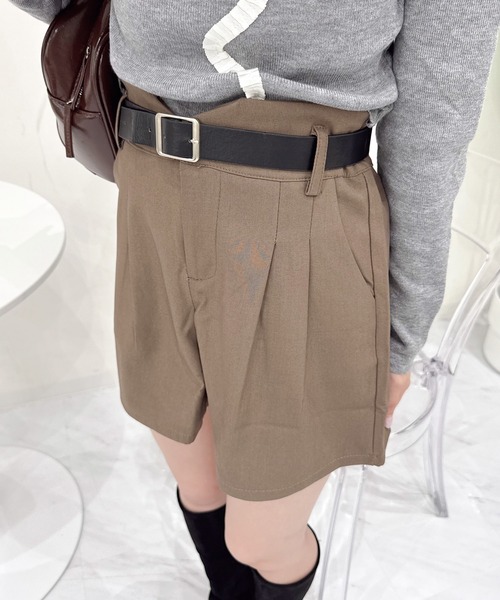 Mejoul(メジュール)の「【ベルト付き】タックショートスラックス(その他パンツ・レディース・ブラウン/ブラック・M/L)」の20枚目の写真