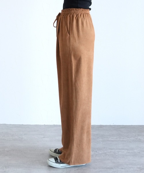 reca（レカ）の「スェード風イージーパンツ（その他パンツ・レディース・ブラウン/アイボリー/キャメル・M）」の14枚目の写真