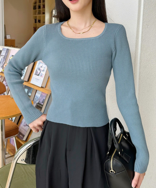 Ada.(エイダ)の「ラウンド スクエアネック リブ コンパクトニット(ニット/セーター・レディース・ベージュ/ブラック/アイボリー/ブルー・FREE)」の16枚目の写真