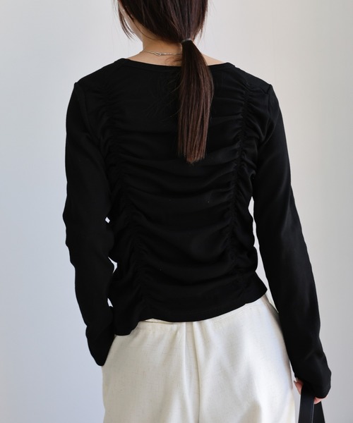select MOCA(セレクトモカ)の「ダブルギャザーデザイントップス(Tシャツ/カットソー・レディース・グレー/アイボリー/ブラック/チャコールグレー・FREE)」の11枚目の写真