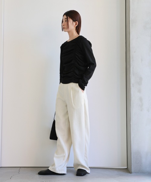 select MOCA(セレクトモカ)の「ダブルギャザーデザイントップス(Tシャツ/カットソー・レディース・グレー/アイボリー/ブラック/チャコールグレー・FREE)」の16枚目の写真