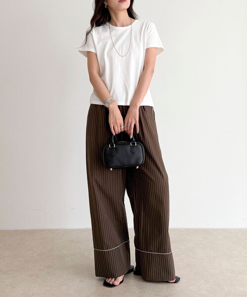 fredy emue(フレディエミュ)の「ボーダー/無地ワンポイントロゴコンパクトTシャツ(Tシャツ/カットソー・レディース・ブラック/オフホワイト/ホワイト系その他/ベージュ系その他・38)」の19枚目の写真