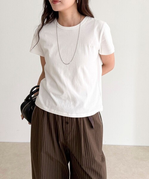 fredy emue(フレディエミュ)の「ボーダー/無地ワンポイントロゴコンパクトTシャツ(Tシャツ/カットソー・レディース・ブラック/オフホワイト/ホワイト系その他/ベージュ系その他・38)」の22枚目の写真