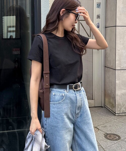 fredy emue(フレディエミュ)の「ボーダー/無地ワンポイントロゴコンパクトTシャツ(Tシャツ/カットソー・レディース・ブラック/オフホワイト/ホワイト系その他/ベージュ系その他・38)」の7枚目の写真