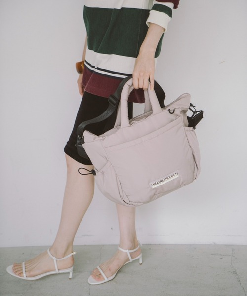 THEATRE PRODUCTS（シアタープロダクツ）の「パファー２WAYショルダーバッグL（ショルダーバッグ・レディース・ブラック/グレー・FREE）」の11枚目の写真