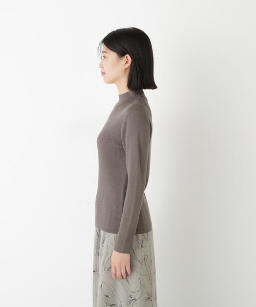 human woman(ヒューマンウーマン)の「◆ハイツイストウールハイネックリブプルオーバー(ニット/セーター・レディース・ブラウン系その他/パープル/ネイビー・MEDIUM)」の10枚目の写真