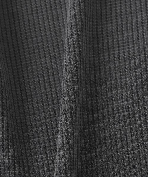 SCREEN STARS(スクリーンスターズ)の「SCREEN STARS 別注 グラインダーワッフル L/S / Screen Stars EX Grinded Waffle L/S(Tシャツ/カットソー・メンズ・アイボリー/ブラック/グレー・LARGE/MEDIUM)」の12枚目の写真