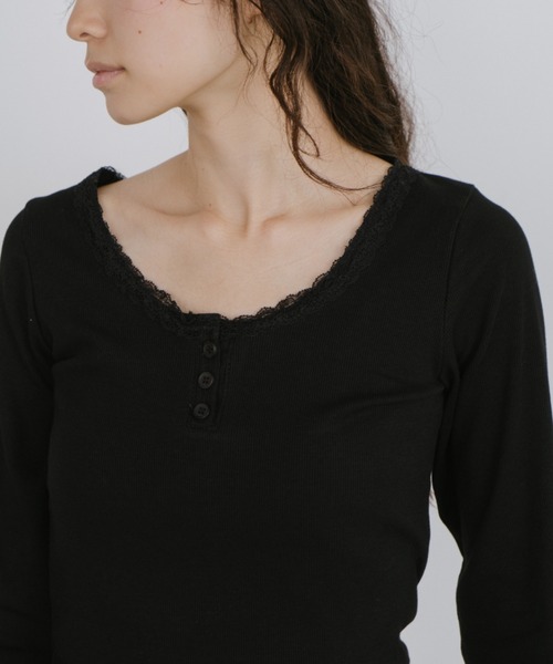 duei（デュイ）の「レースヘンリーネックロングスリーブトップス（Tシャツ/カットソー・レディース・ホワイト/ブラック・FREE）」の15枚目の写真
