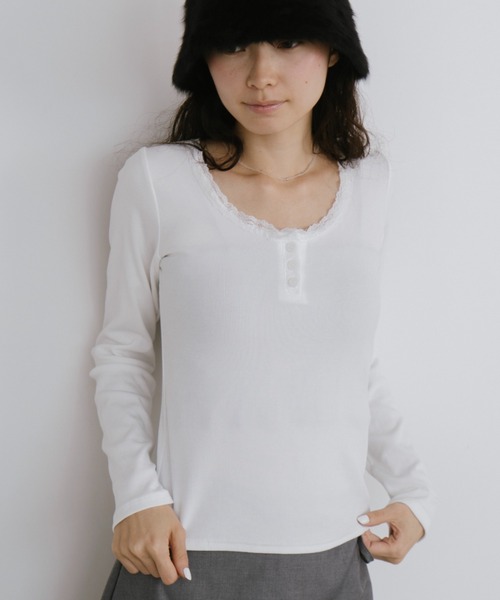 duei（デュイ）の「レースヘンリーネックロングスリーブトップス（Tシャツ/カットソー・レディース・ホワイト/ブラック・FREE）」の22枚目の写真