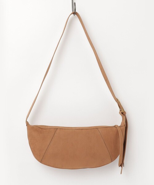 fredy emue（フレディエミュ）の「スエードラウンドショルダーバッグ（ショルダーバッグ・レディース・オリーブ/キャメル・FREE）」の9枚目の写真