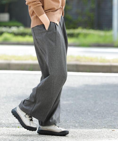 EKAL(エカル)の「タックカーブラインパンツ(その他パンツ・レディース・ブラック/グレー/キャメル・ONE)」の19枚目の写真