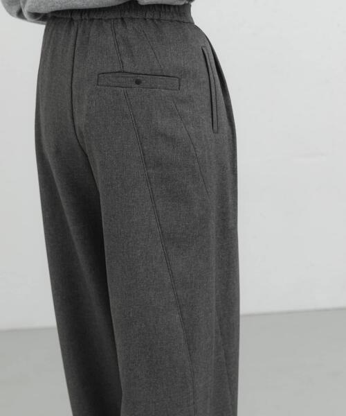 EKAL（エカル）の「タックカーブラインパンツ（その他パンツ・レディース・ブラック/グレー/キャメル・ONE）」の15枚目の写真