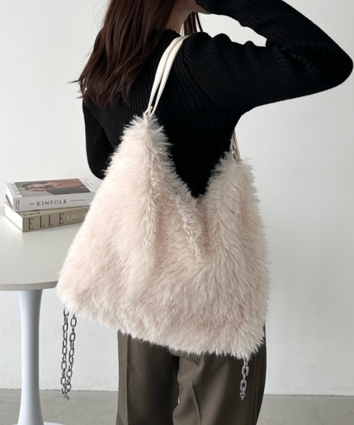 セール】2wayプードルファーバッグ（ショルダーバッグ）｜CLEA（クレア