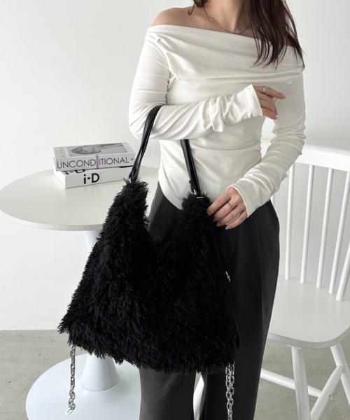 セール】2wayプードルファーバッグ（ショルダーバッグ）｜CLEA（クレア