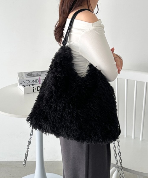 セール】2wayプードルファーバッグ（ショルダーバッグ）｜CLEA（クレア