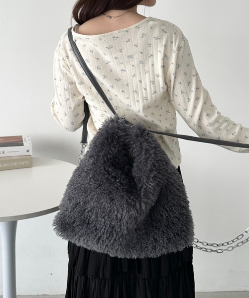 セール】2wayプードルファーバッグ（ショルダーバッグ）｜CLEA（クレア