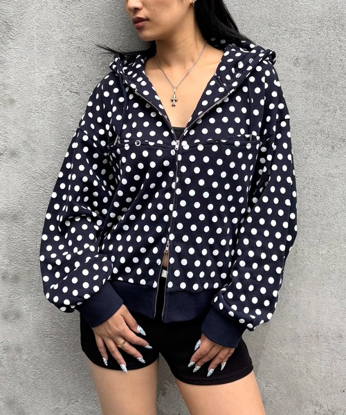 WHO'S WHO gallery（フーズフーギャラリー）の「スラッシュポケットスウェットパーカー（パーカー・レディース・ブラック/ブラウン系その他/ダークブラウン/グレー/カーキ/ネイビー/ライトグレー/チャコールグレー/ブラック系その他2/ブルー系その他・SMALL/X-SMALL/MEDIUM）」の10枚目の写真