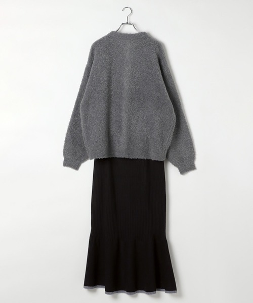 LEPSIM（レプシィム）の「ポケカーディガン＊フレアスカート《2点セット》　587862（スカート・レディース・モカ/ブラック/チャコールグレー・FREE）」の4枚目の写真