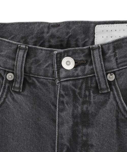 CONVERSE TOKYO（コンバーストウキョウ）の「【KURO】WIDE DENIM PANTS / GREY（デニムパンツ・レディース・チャコールグレー・SMALL/LARGE/MEDIUM）」の11枚目の写真