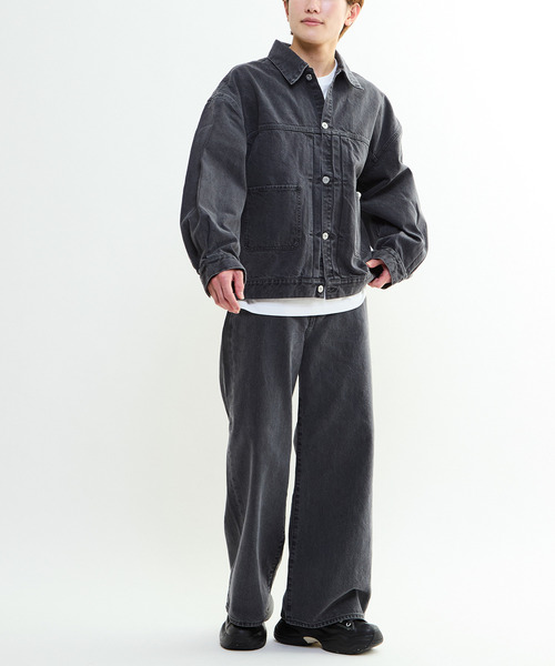 CONVERSE TOKYO（コンバーストウキョウ）の「【KURO】WIDE DENIM PANTS / GREY（デニムパンツ・レディース・チャコールグレー・SMALL/LARGE/MEDIUM）」の6枚目の写真