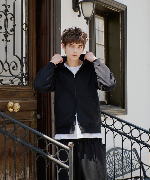 Regen Glanz（レーゲングランツ）の「heavyweight cropped zip hoodie/ヘビーウェイトクロップドジップフーディ（パーカー・メンズ・ブラック/グレー・LARGE/SMALL/MEDIUM）」の10枚目の写真