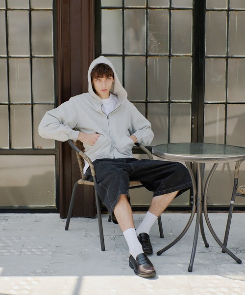 Regen Glanz（レーゲングランツ）の「heavyweight cropped zip hoodie/ヘビーウェイトクロップドジップフーディ（パーカー・メンズ・ブラック/グレー・LARGE/SMALL/MEDIUM）」の21枚目の写真