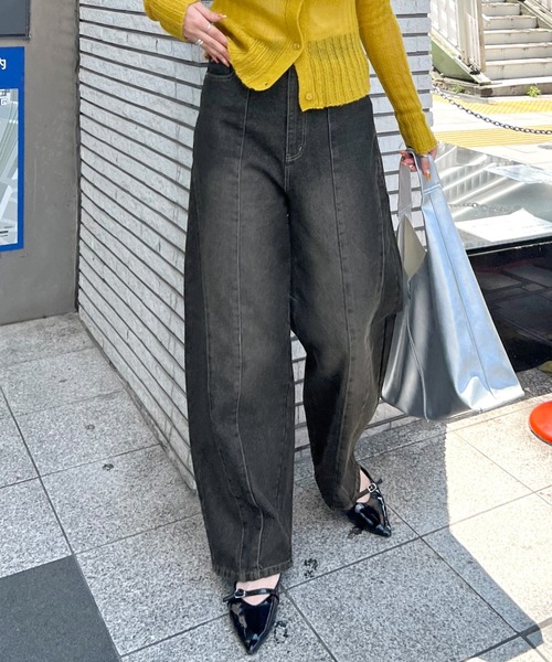 ABYS(アビス)の「【綿100%】ハイウエストデニムカーブパンツ(デニムパンツ・レディース・ブラック/ライトブルー/ブルー・SMALL/MEDIUM)」の1枚目の写真