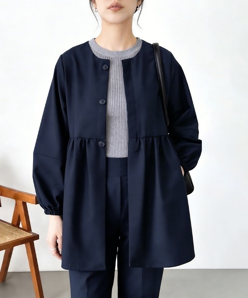 ReRe(リリ)の「7分袖ペプラムシルエットブラウス(シャツ/ブラウス・レディース・グレイッシュベージュ/ブラック/グレー/ネイビー/ベージュ・MEDIUM/LARGE)」の7枚目の写真
