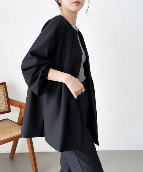 ReRe(リリ)の「7分袖ペプラムシルエットブラウス(シャツ/ブラウス・レディース・グレイッシュベージュ/ブラック/グレー/ネイビー/ベージュ・MEDIUM/LARGE)」の14枚目の写真